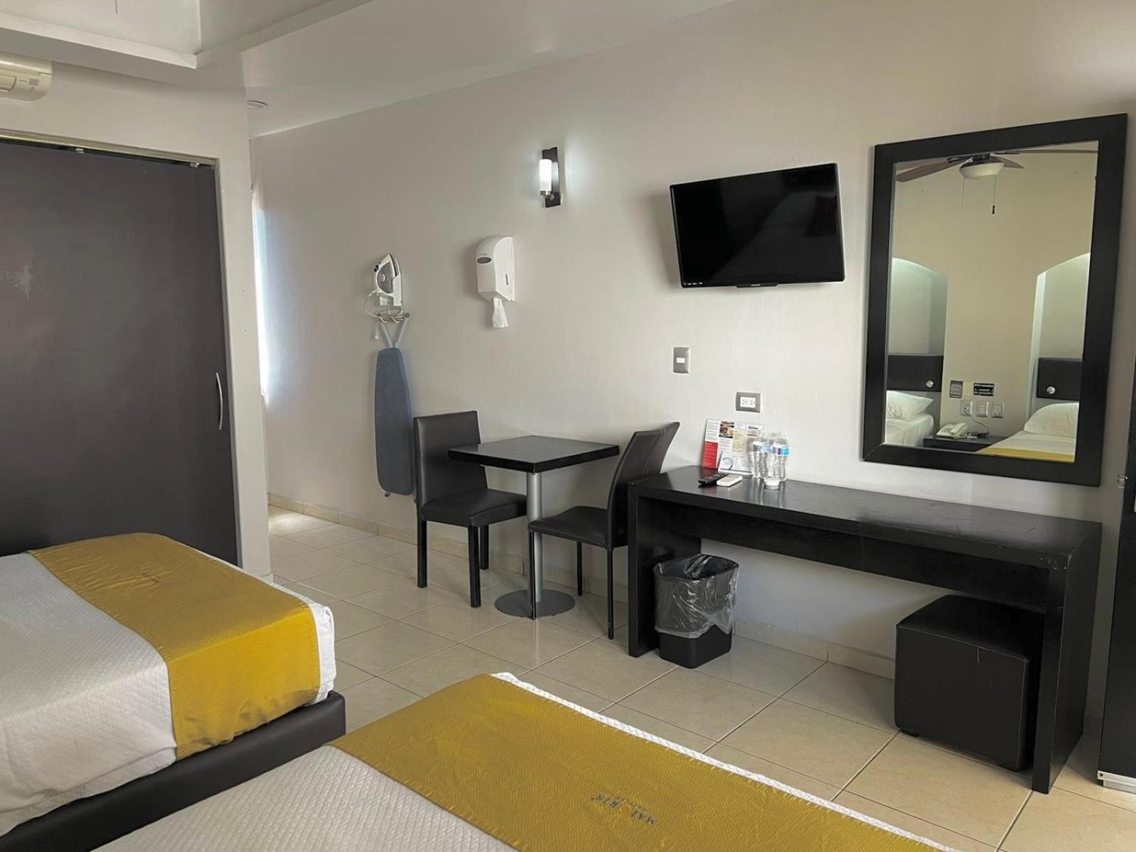 Hotel Maioris Guadalajara Palomar Luaran gambar